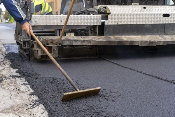 Cost of Tarmac Laying Service in Mill Valley